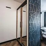 Hexagon Studio